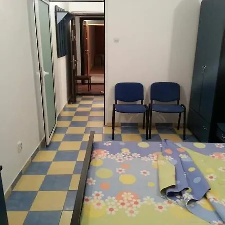 Cazare Garsoniere - Zona Luna Park Prichindel * Neptun