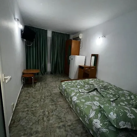 Cazare Garsoniere - Zona Luna Park Prichindel Apartment *